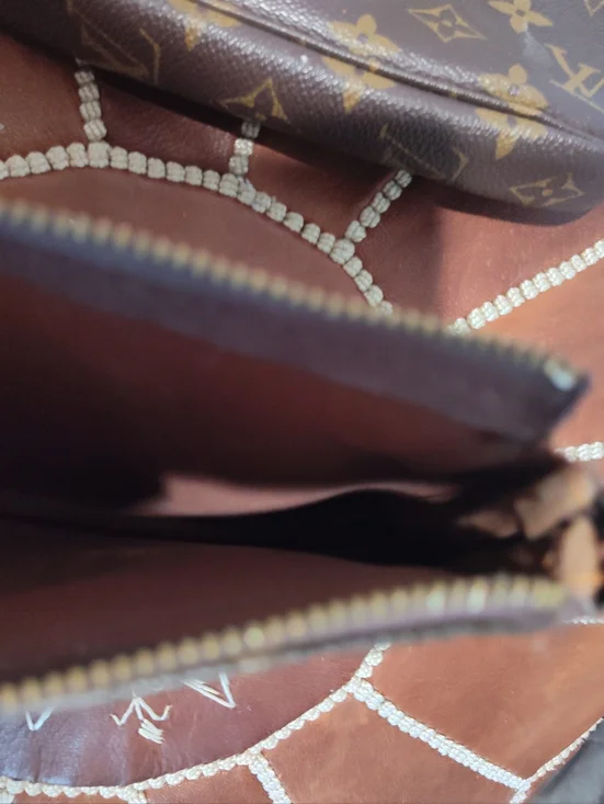 Louis Vuitton Monogram Small Bags (2) - Picture 8 of 16